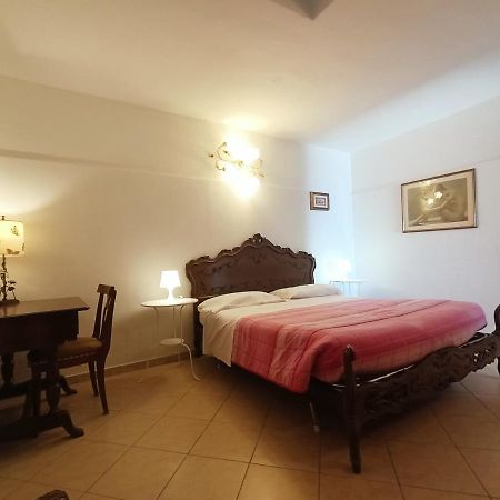 Le Dimore Di Chiara Imperia Exterior foto