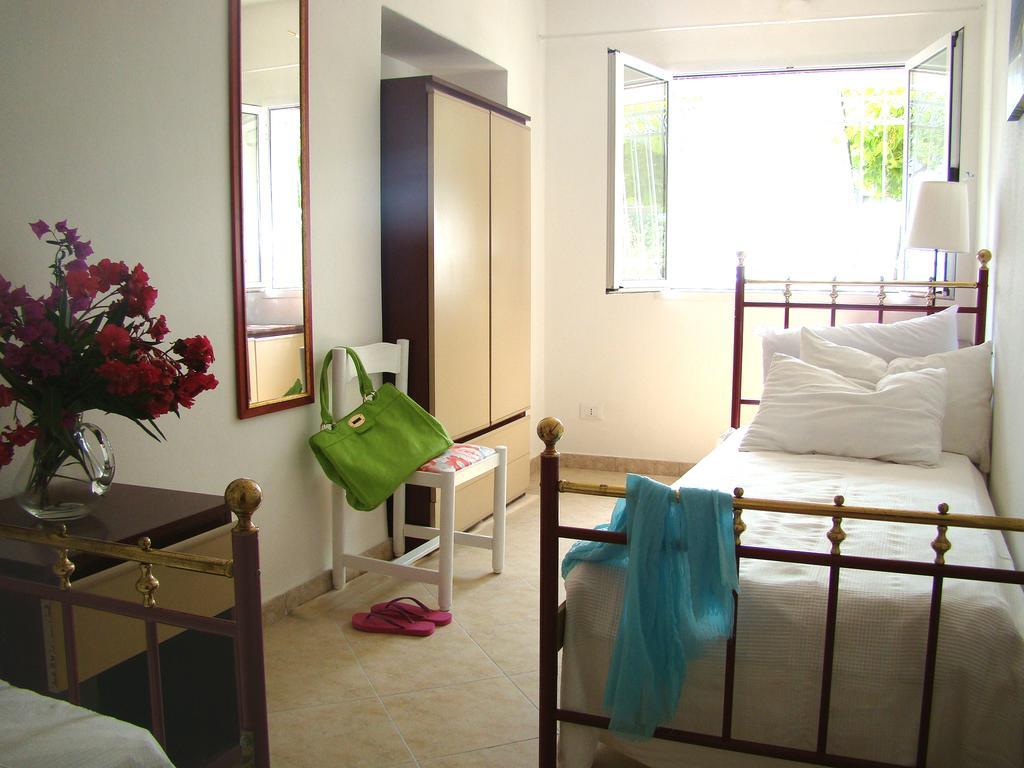 Le Dimore Di Chiara Imperia Habitación foto